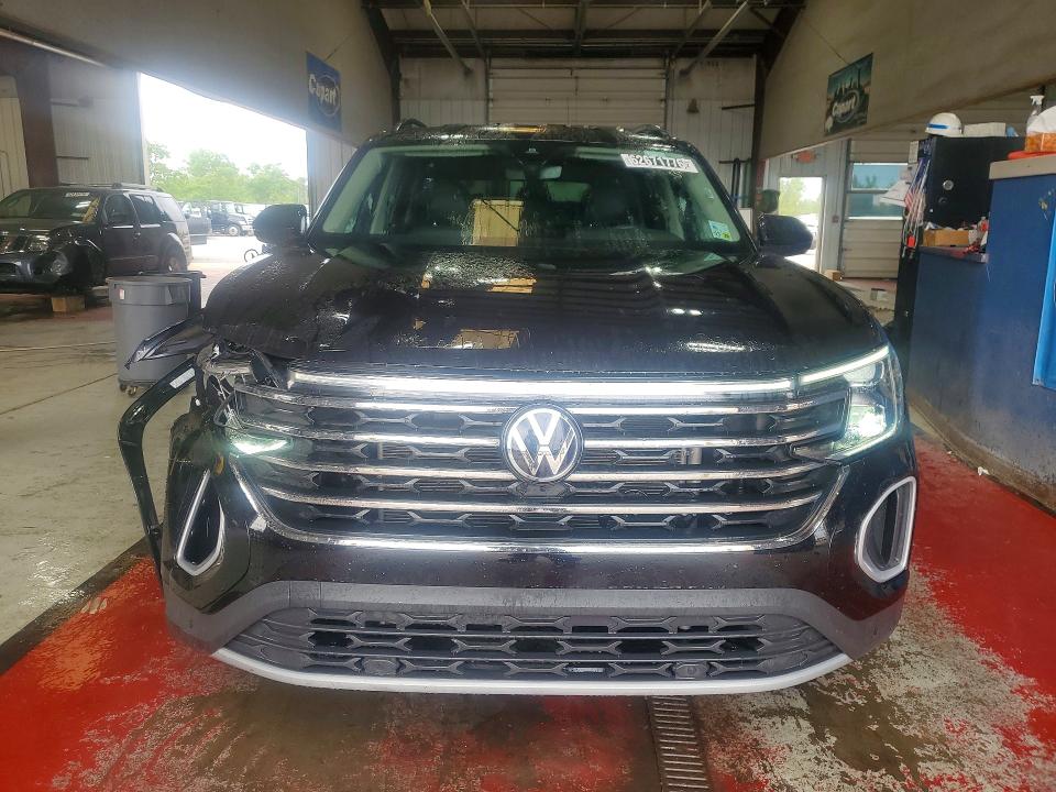62671776 :رقم المزاد ، 1V2WR2CA7SC526027 vin ، 2025 Volkswagen Atlas مزاد بيع