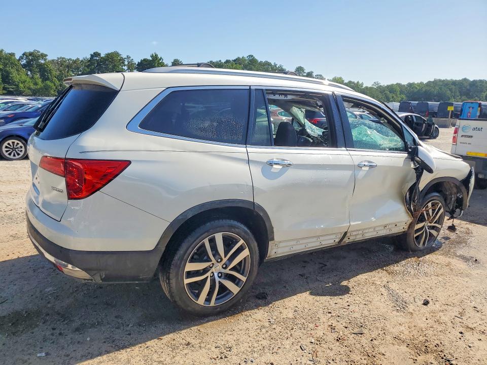Продаж на аукціоні авто 2018 Honda Pilot, vin: 5FNYF5H92JB003003, номер лоту: 60498706