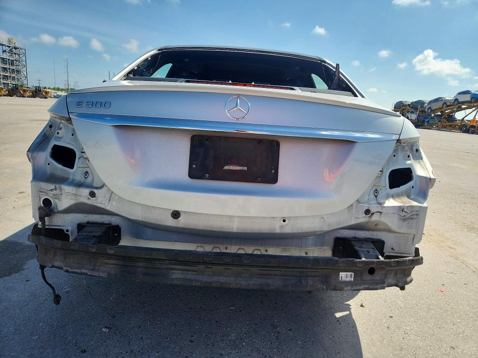 62782046 :رقم المزاد ، WDDZF4JB4JA348463 vin ، 2018 Mercedes-benz E مزاد بيع