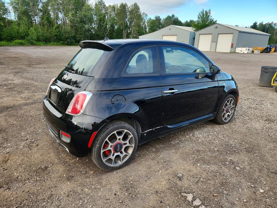 Aukcja sprzedaży 2015 Fiat 500, vin: 3C3CFFBR4FT561943, numer aukcji: 61822006