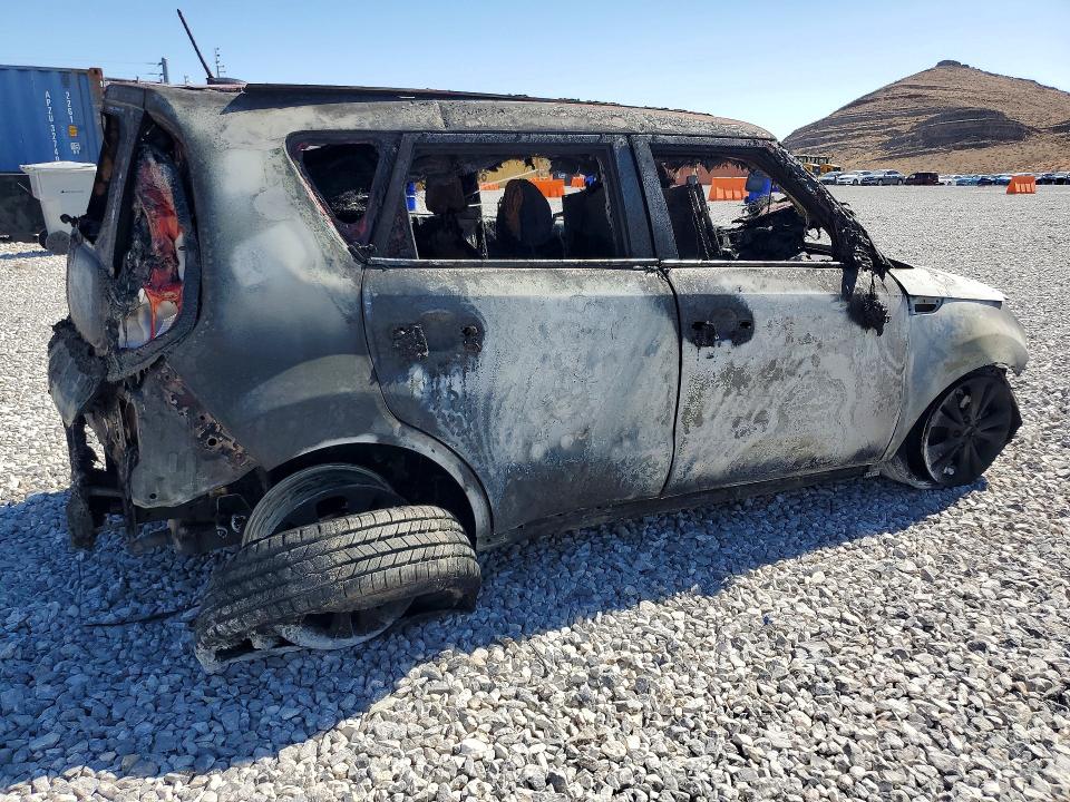 2016 Kia Soul მანქანა იყიდება აუქციონზე, vin: KNDJP3A54G7874249, აუქციონის ნომერი: 61183526
