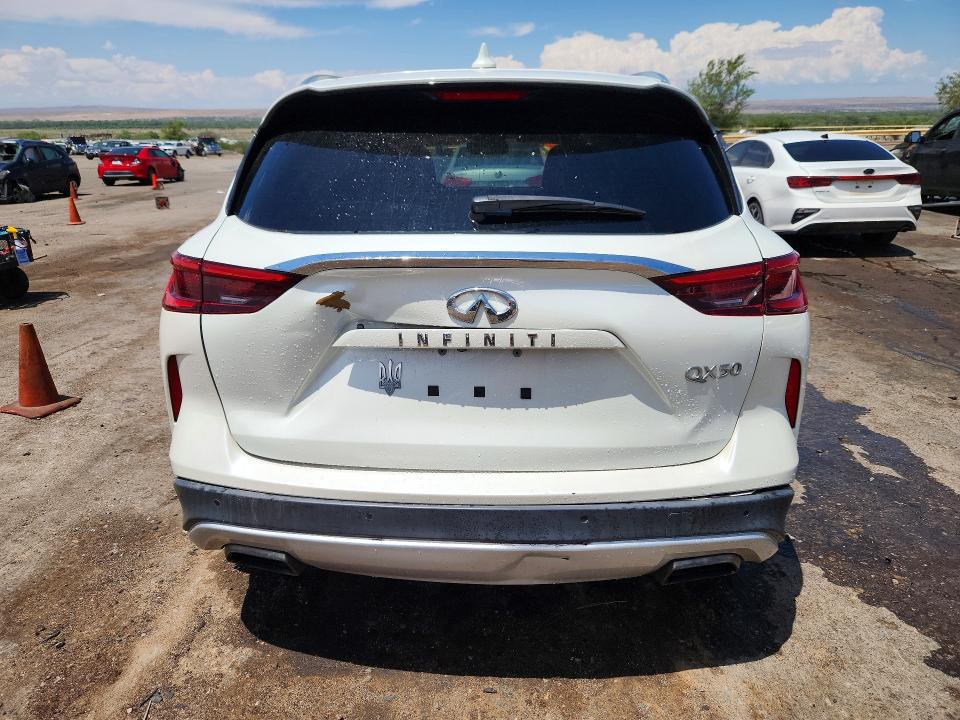 Продаж на аукціоні авто 2020 Infiniti Qx50, vin: 3PCAJ5M13LF111178, номер лоту: 61923006