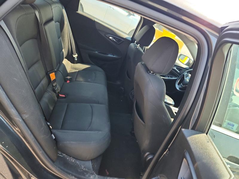 59292736 :رقم المزاد ، 1G1ZD5ST9JF251672 vin ، 2018 Chevrolet Malibu مزاد بيع