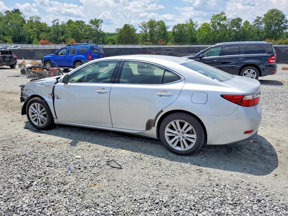 60151066 :رقم المزاد ، JTHBK1GG3D2007206 vin ، 2013 Lexus Es مزاد بيع