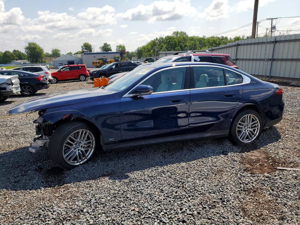 62941866 :رقم المزاد ، WBA63FJ09RCS07269 vin ، 2024 Bmw 540 مزاد بيع