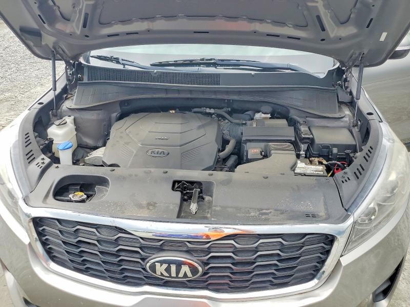 60752096 :رقم المزاد ، 5XYPG4A50KG480954 vin ، 2019 Kia Sorento مزاد بيع