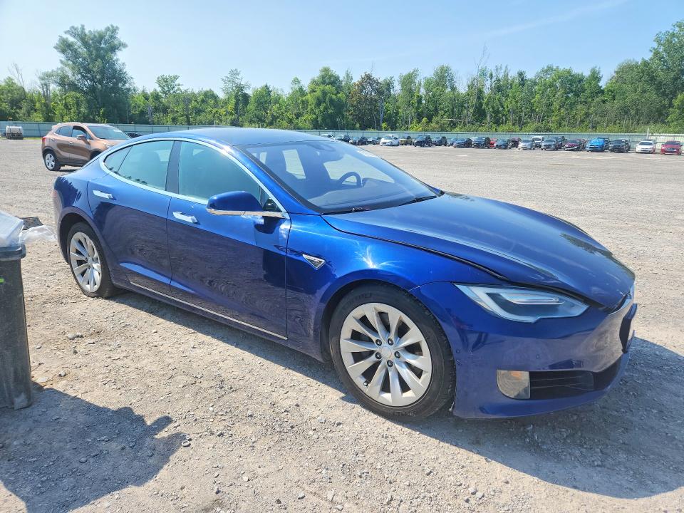 62659826 :رقم المزاد ، 5YJSA1E16GF148422 vin ، 2016 Tesla Model S مزاد بيع