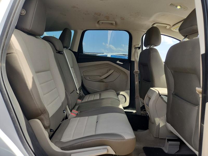 2013 Ford Escape მანქანა იყიდება აუქციონზე, vin: 1FMCU0GX9DUD83841, აუქციონის ნომერი: 61850636