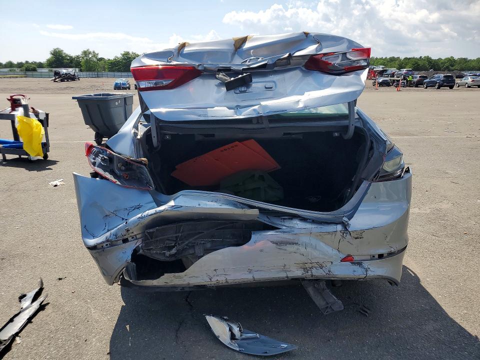 63163756 :رقم المزاد ، 5NPD84LF6HH114505 vin ، 2017 Hyundai Elantra مزاد بيع