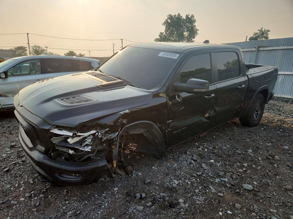 61626556 :رقم المزاد ، 1C6SRFLT8NN120881 vin ، 2022 Ram 1500 مزاد بيع
