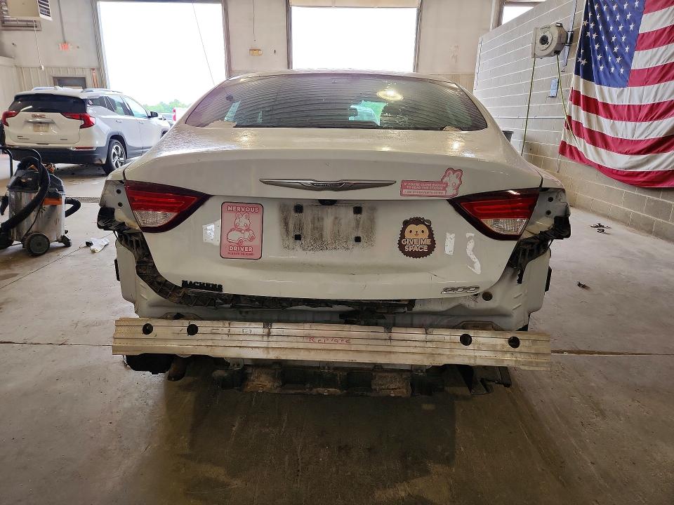 62212056 :رقم المزاد ، 1C3CCCAB5GN166103 vin ، 2016 Chrysler 200 مزاد بيع
