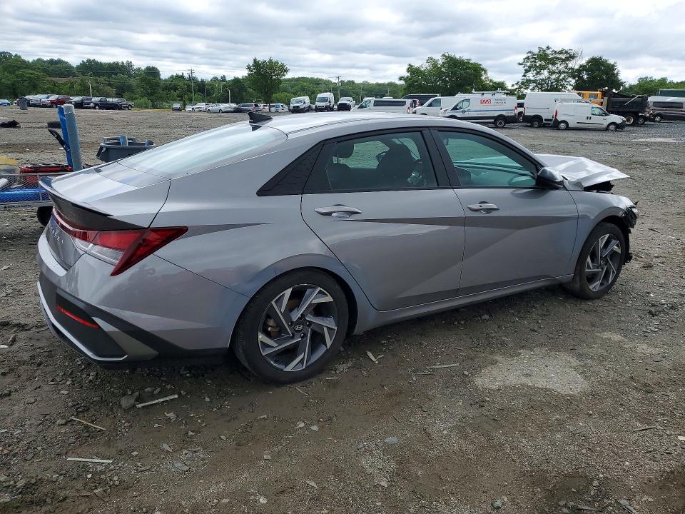 2025 Hyundai Elantra მანქანა იყიდება აუქციონზე, vin: KMHLM4DG7SU938195, აუქციონის ნომერი: 59623786