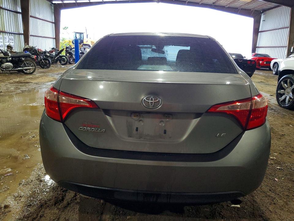 2018 Toyota Corolla მანქანა იყიდება აუქციონზე, vin: 2T1BURHEXJC052809, აუქციონის ნომერი: 60870666