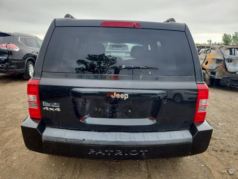 59181926 :رقم المزاد ، 1J4NF2GB5AD657212 vin ، 2010 Jeep Patriot مزاد بيع