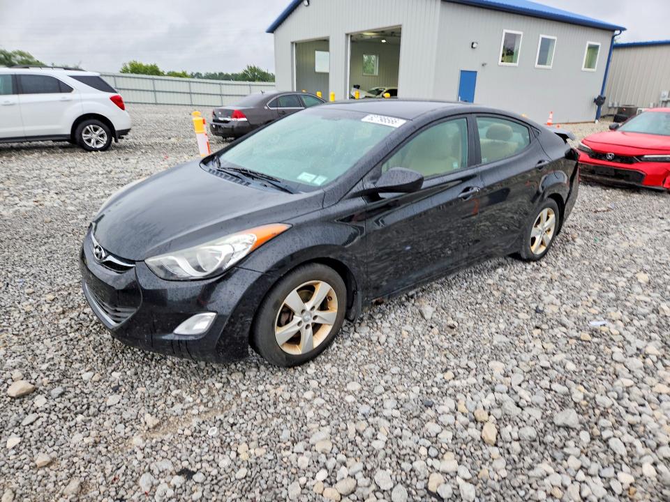 62798566 :رقم المزاد ، 5NPDH4AE9DH444787 vin ، 2013 Hyundai Elantra مزاد بيع