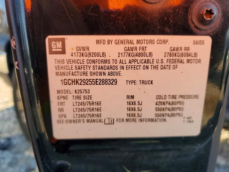 2005 Chevrolet Silverado მანქანა იყიდება აუქციონზე, vin: 1GCHK29255E288329, აუქციონის ნომერი: 60422316