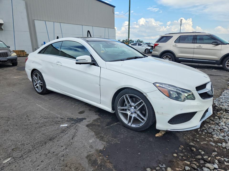 60386096 :رقم المزاد ، WDDKJ6FB5HF360638 vin ، 2017 Mercedes-benz E مزاد بيع