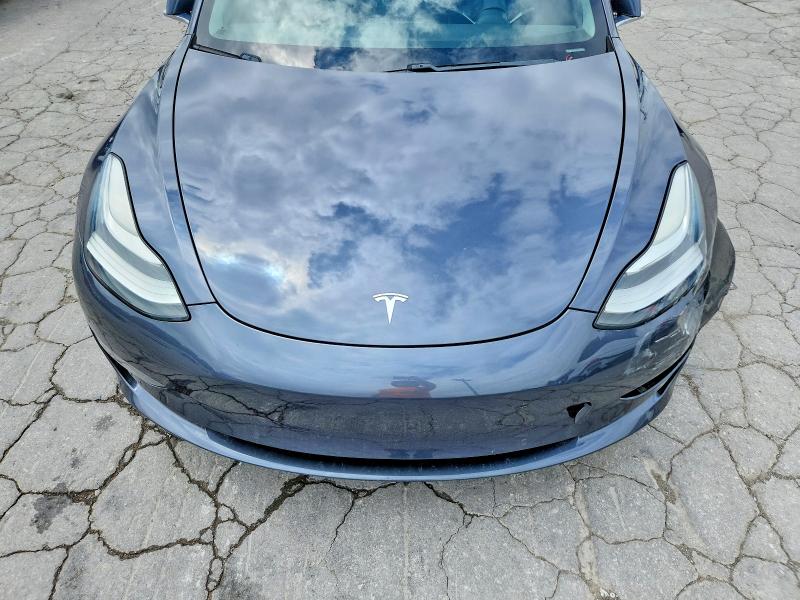 60989276 :رقم المزاد ، 5YJ3E1EA4LF495993 vin ، 2020 Tesla Model 3 مزاد بيع