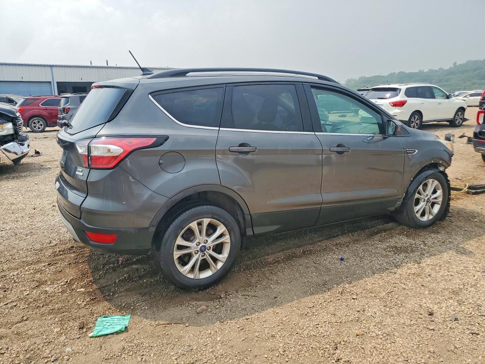 2018 Ford Escape მანქანა იყიდება აუქციონზე, vin: 1FMCU0GD1JUA02596, აუქციონის ნომერი: 61314636