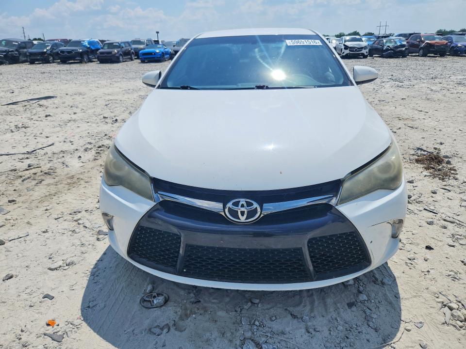 2015 Toyota Camry მანქანა იყიდება აუქციონზე, vin: 4T1BF1FK7FU049442, აუქციონის ნომერი: 59691516