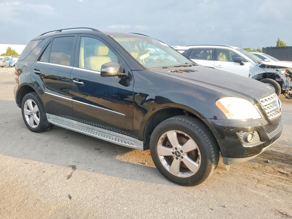 62652196 :رقم المزاد ، 4JGBB5GB4BA714228 vin ، 2011 Mercedes-benz Ml مزاد بيع