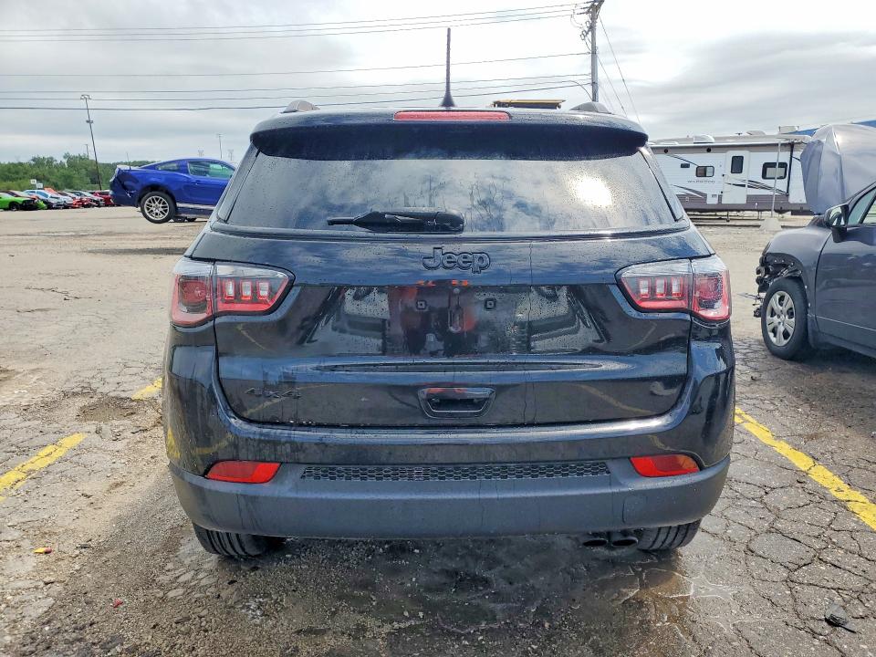 Продаж на аукціоні авто 2018 Jeep Compass, vin: 3C4NJDBB6JT298714, номер лоту: 59844016