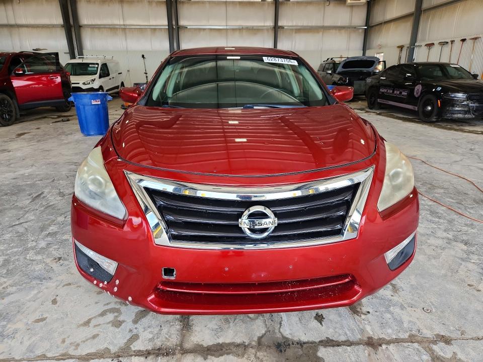 2013 Nissan Altima მანქანა იყიდება აუქციონზე, vin: 1N4AL3AP9DC245690, აუქციონის ნომერი: 62873706