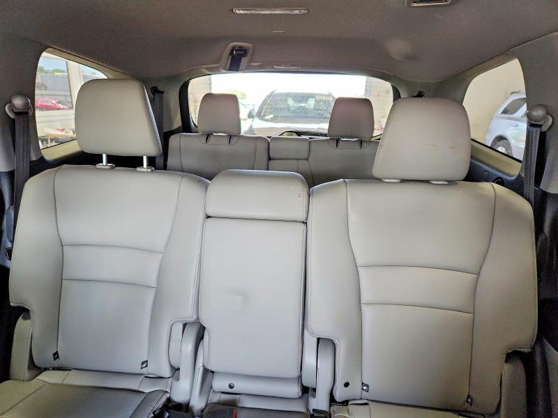 60171926 :رقم المزاد ، 5FNYF6H59KB099667 vin ، 2019 Honda Pilot مزاد بيع