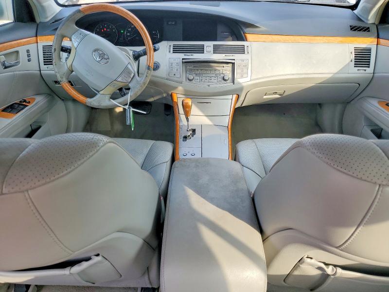 2006 Toyota Avalon მანქანა იყიდება აუქციონზე, vin: 4T1BK36BX6U132869, აუქციონის ნომერი: 62706086