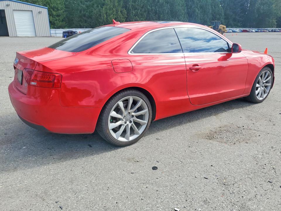 Продажа на аукционе авто 2013 Audi A5, vin: WAULFAFRXDA080282, номер лота: 60383516