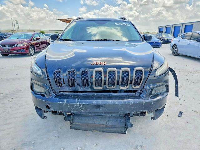 2016 Jeep Cherokee მანქანა იყიდება აუქციონზე, vin: 1C4PJLCS7GW369262, აუქციონის ნომერი: 60986596