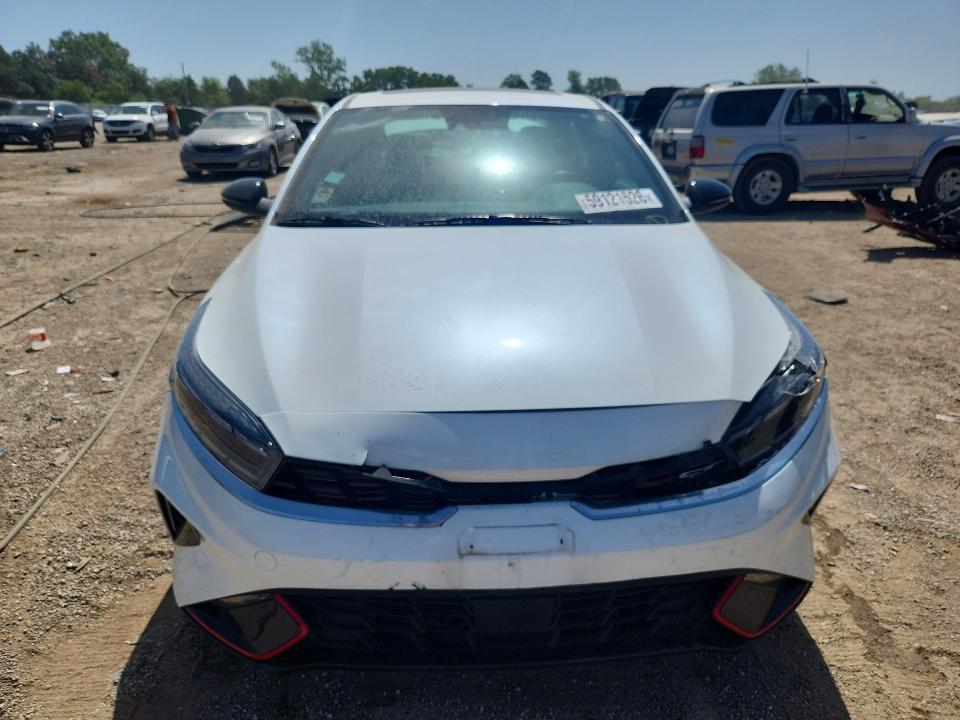 2022 Kia Forte მანქანა იყიდება აუქციონზე, vin: 3KPF44AC8NE479099, აუქციონის ნომერი: 59121526