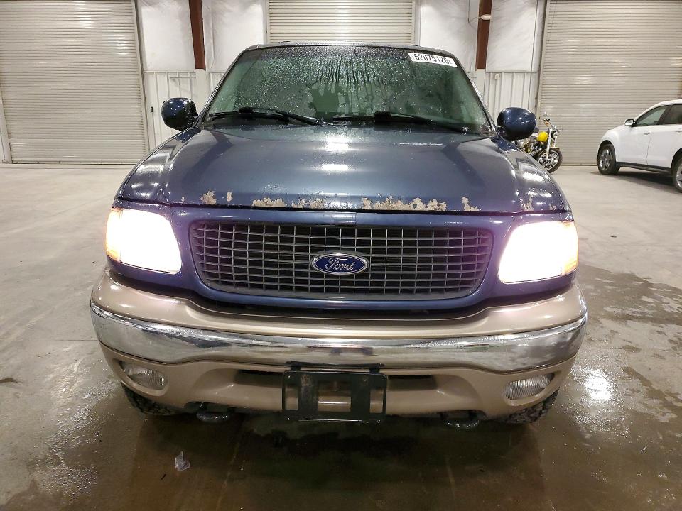 2002 Ford Expedition მანქანა იყიდება აუქციონზე, vin: 1FMPU18L42LA06226, აუქციონის ნომერი: 62075126