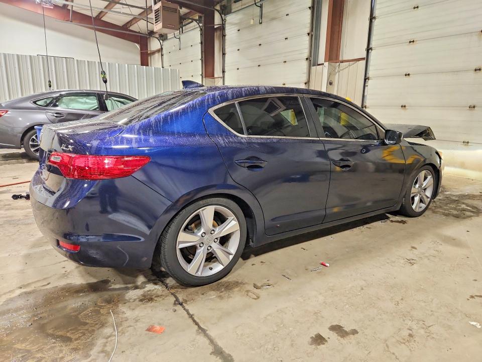 62941596 :رقم المزاد ، 19VDE2E56DE001422 vin ، 2013 Acura Ilx مزاد بيع