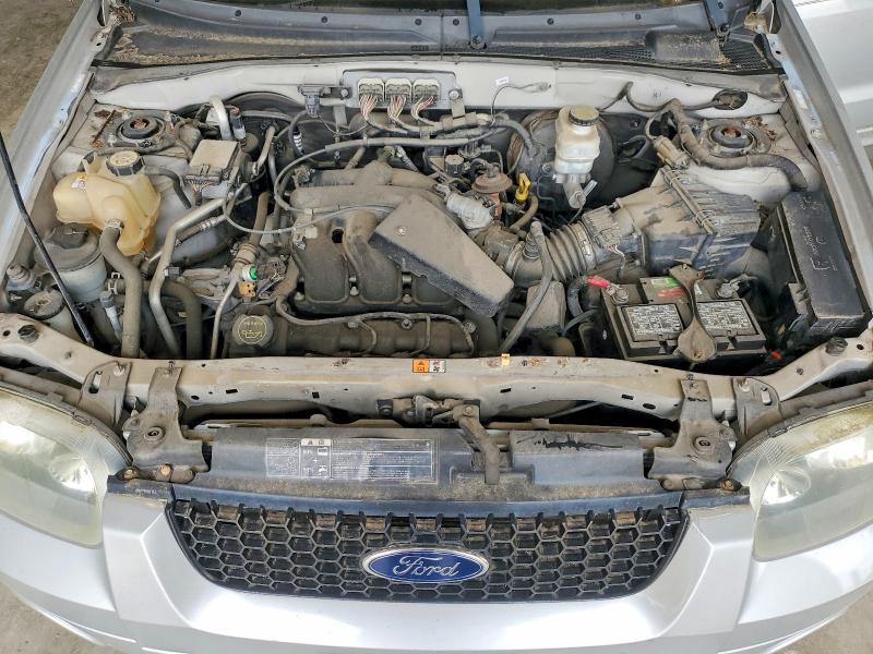 62082696 :رقم المزاد ، 1FMCU03167KA64642 vin ، 2007 Ford Escape مزاد بيع