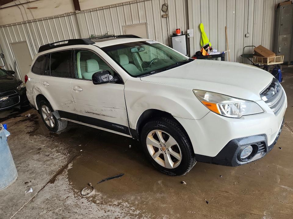 61056186 :رقم المزاد ، 4S4BRCDC1E3295003 vin ، 2014 Subaru Outback مزاد بيع