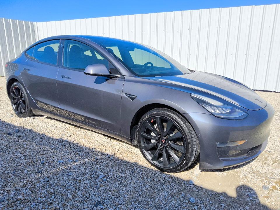 Продажа на аукционе авто 2018 Tesla Model 3, vin: 5YJ3E1EB7JF185035, номер лота: 59901386