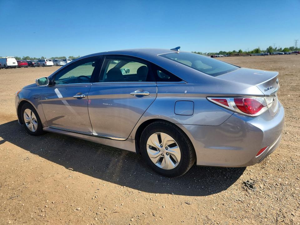 2015 Hyundai Sonata Hybrid მანქანა იყიდება აუქციონზე, vin: KMHEC4A48FA137305, აუქციონის ნომერი: 62884136