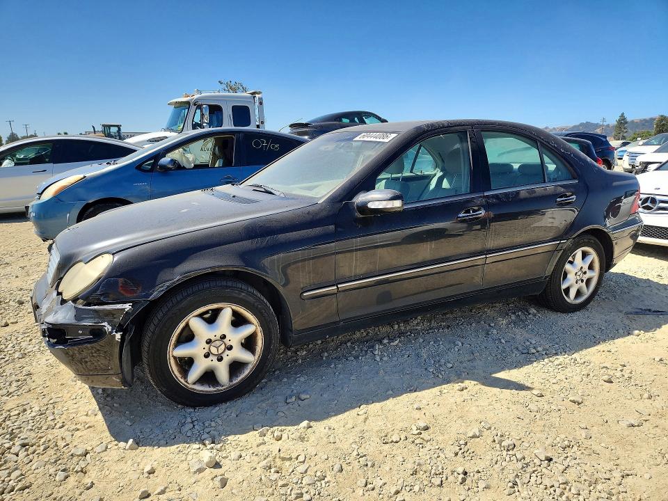 2003 Mercedes-benz C მანქანა იყიდება აუქციონზე, vin: WDBRF84J53F438620, აუქციონის ნომერი: 60444086
