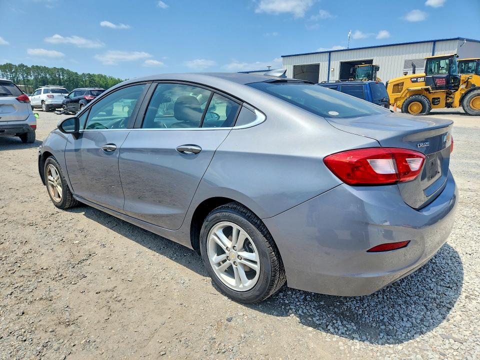 58273126 :رقم المزاد ، 1G1BE5SMXJ7223431 vin ، 2018 Chevrolet Cruze مزاد بيع