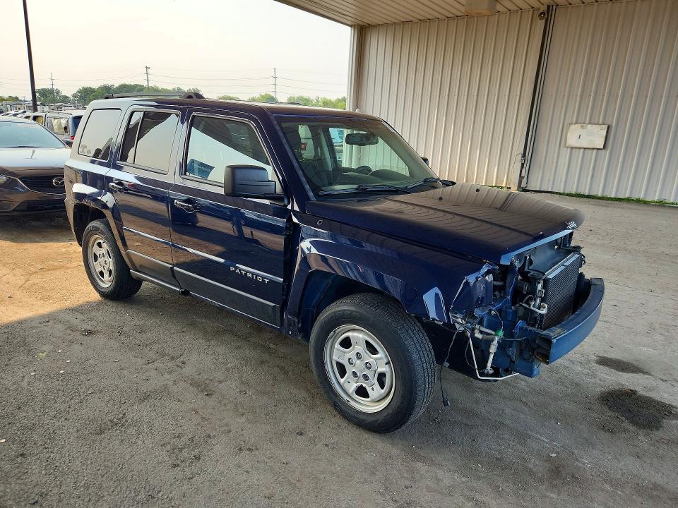 60896826 :رقم المزاد ، 1C4NJRBB3HD106632 vin ، 2017 Jeep Patriot مزاد بيع