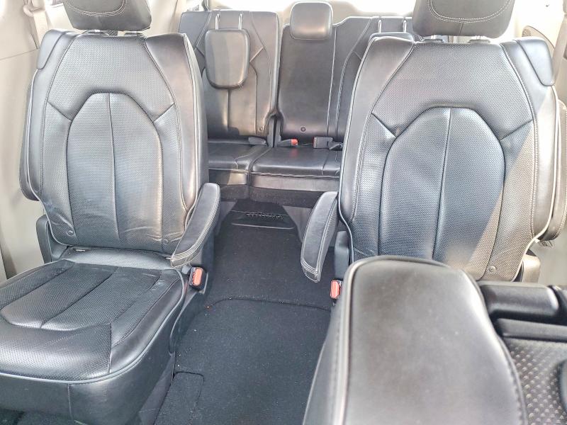 Продажа на аукционе авто 2018 Chrysler Pacifica, vin: 2C4RC1GG1JR226255, номер лота: 61144266