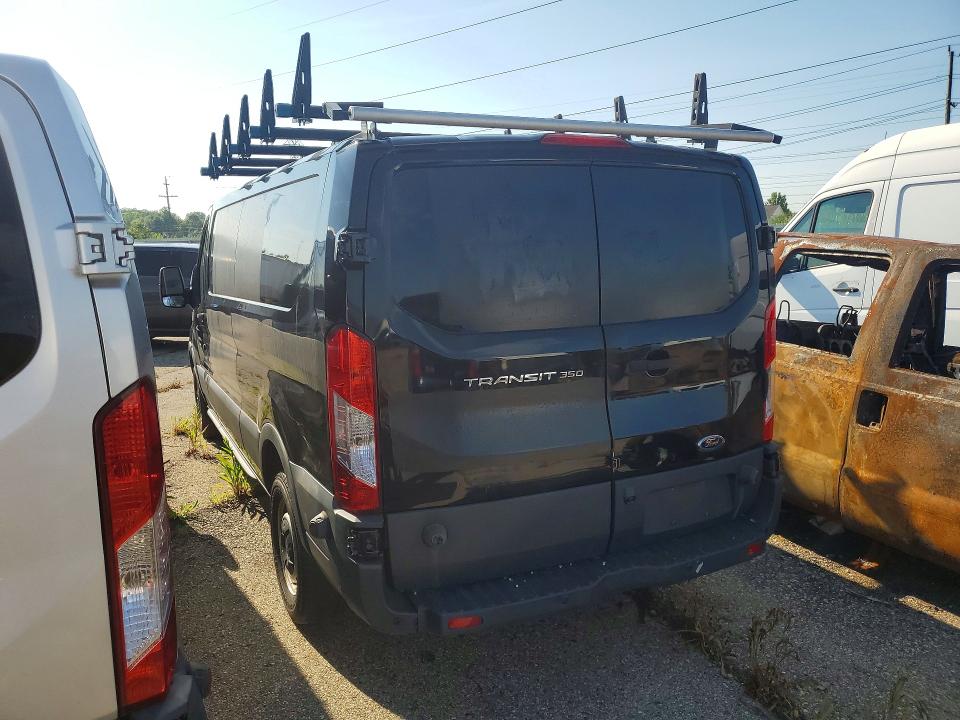 60151276 :رقم المزاد ، 1FTBW2YG1GKB48662 vin ، 2016 Ford Transit مزاد بيع