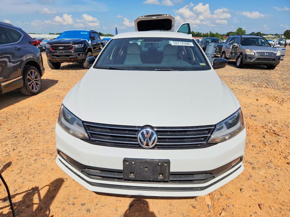 59712396 :رقم المزاد ، 3VWD17AJ5GM284003 vin ، 2016 Volkswagen Jetta مزاد بيع