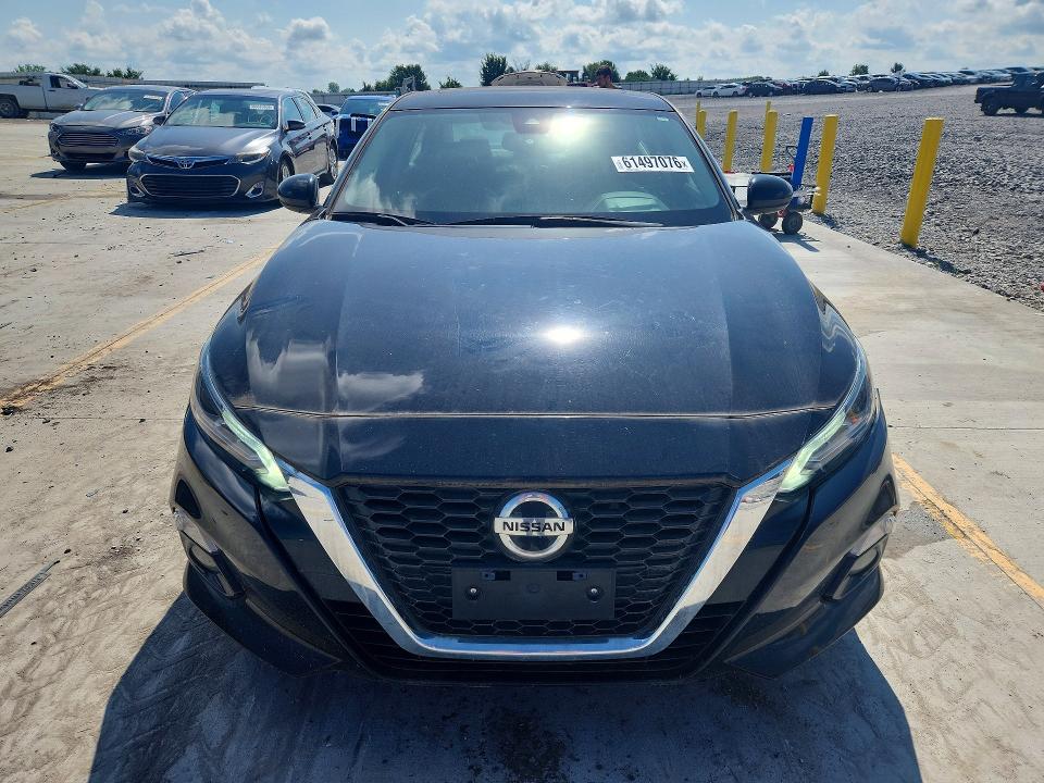 Продаж на аукціоні авто 2019 Nissan Altima, vin: 1N4BL4EV9KC248847, номер лоту: 61497076
