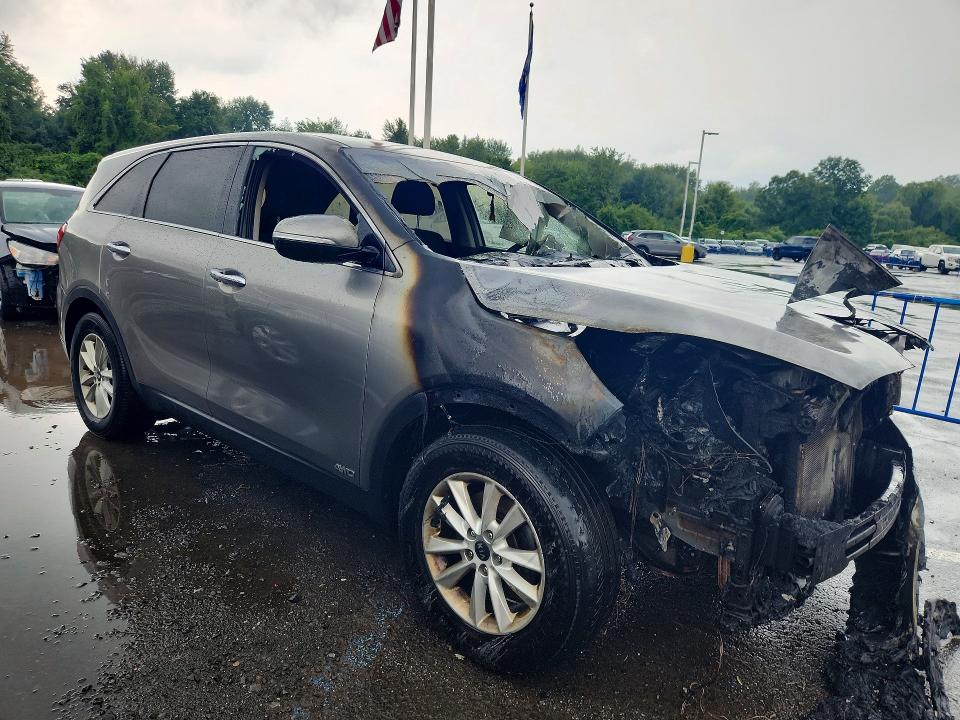 Продажа на аукционе авто 2019 Kia Sorento, vin: 5XYPGDA56KG488301, номер лота: 62942026