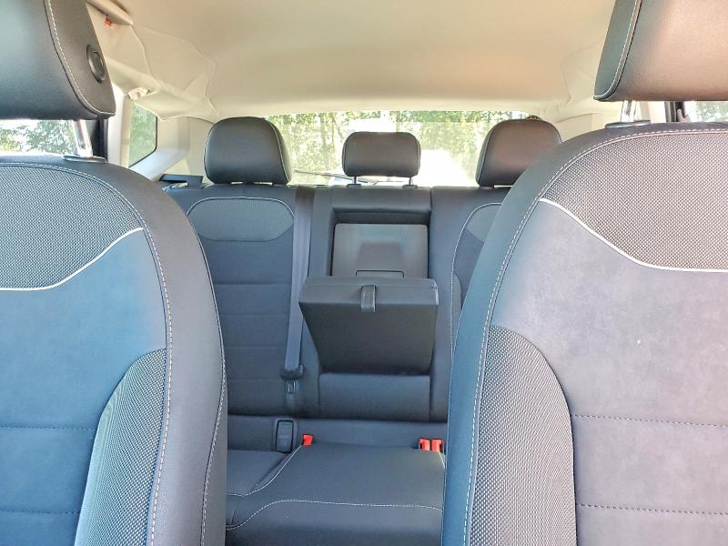 Продажа на аукционе авто 2024 Volkswagen Taos, vin: 3VVUX7B23RM086923, номер лота: 63256676