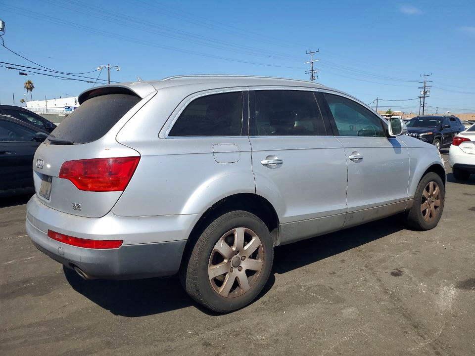 2007 Audi Q7 მანქანა იყიდება აუქციონზე, vin: WA1BY74L97D090003, აუქციონის ნომერი: 61981936