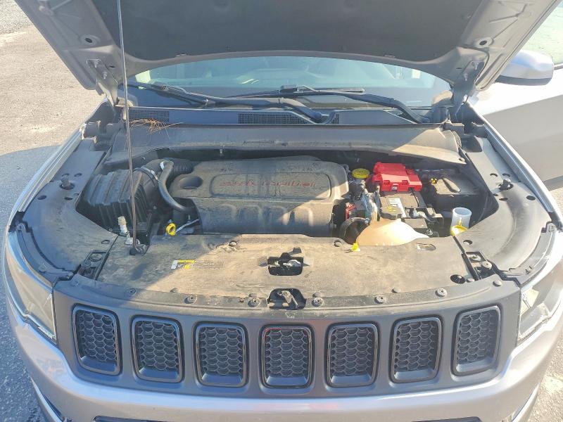 61296466 :رقم المزاد ، 3C4NJDBB8KT621226 vin ، 2019 Jeep Compass مزاد بيع