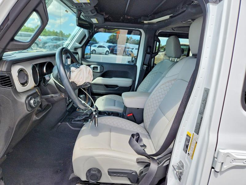 Продажа на аукционе авто 2022 Jeep Gladiator, vin: 1C6HJTFG7NL114371, номер лота: 61591446